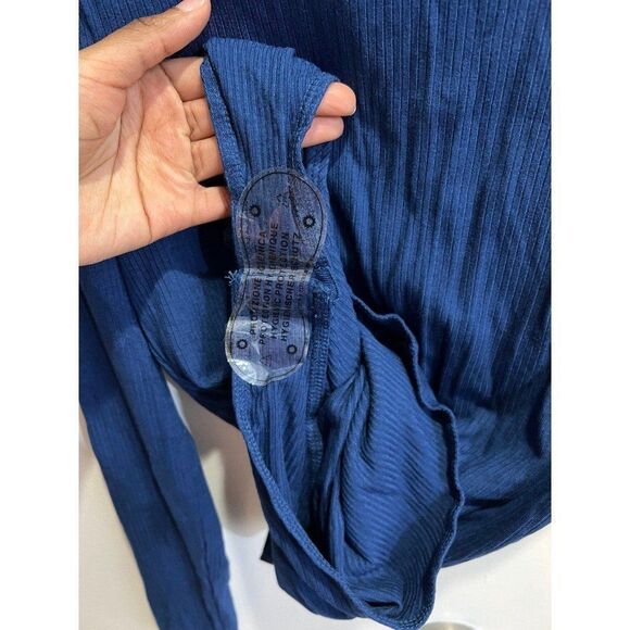 Violets & Roses NWT Blue Ribbed Knit Long Sleeve Bodysuit Fall Chic Minimalist - Picture 9 of 11